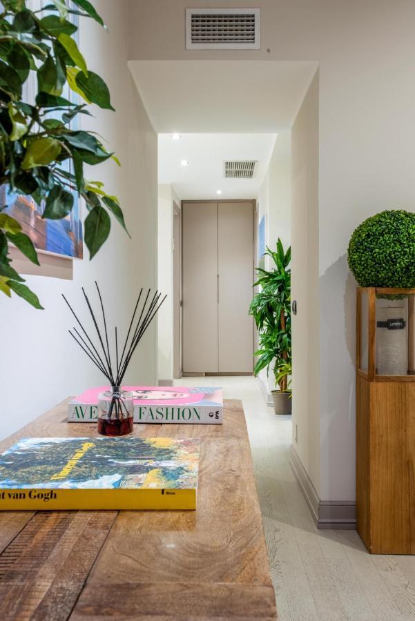 Gemma Preziosa Tra Il Castello Sforzesco Ed Il Duomo Di By Easylife Apartamento Milão